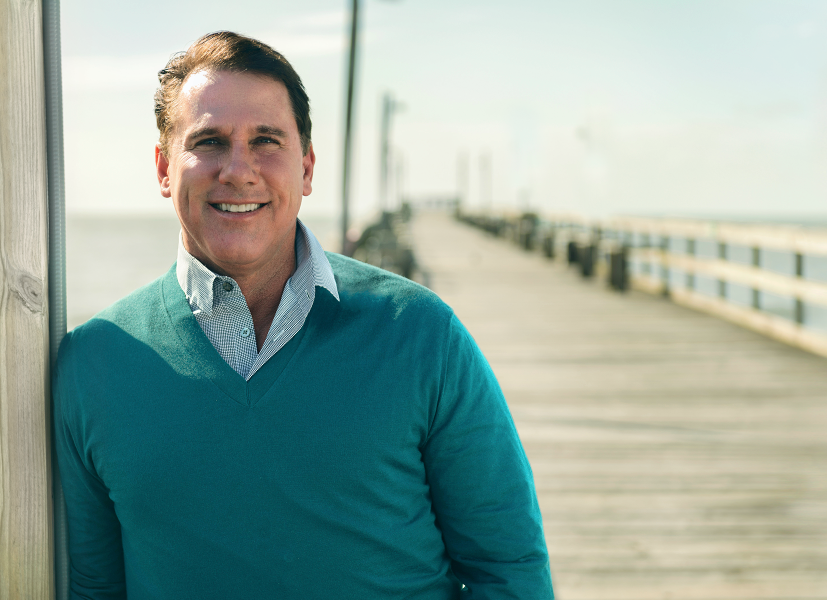 The 57-year old son of father (?) and mother(?) Nicholas Sparks in 2023 photo. Nicholas Sparks earned a  million dollar salary - leaving the net worth at  million in 2023