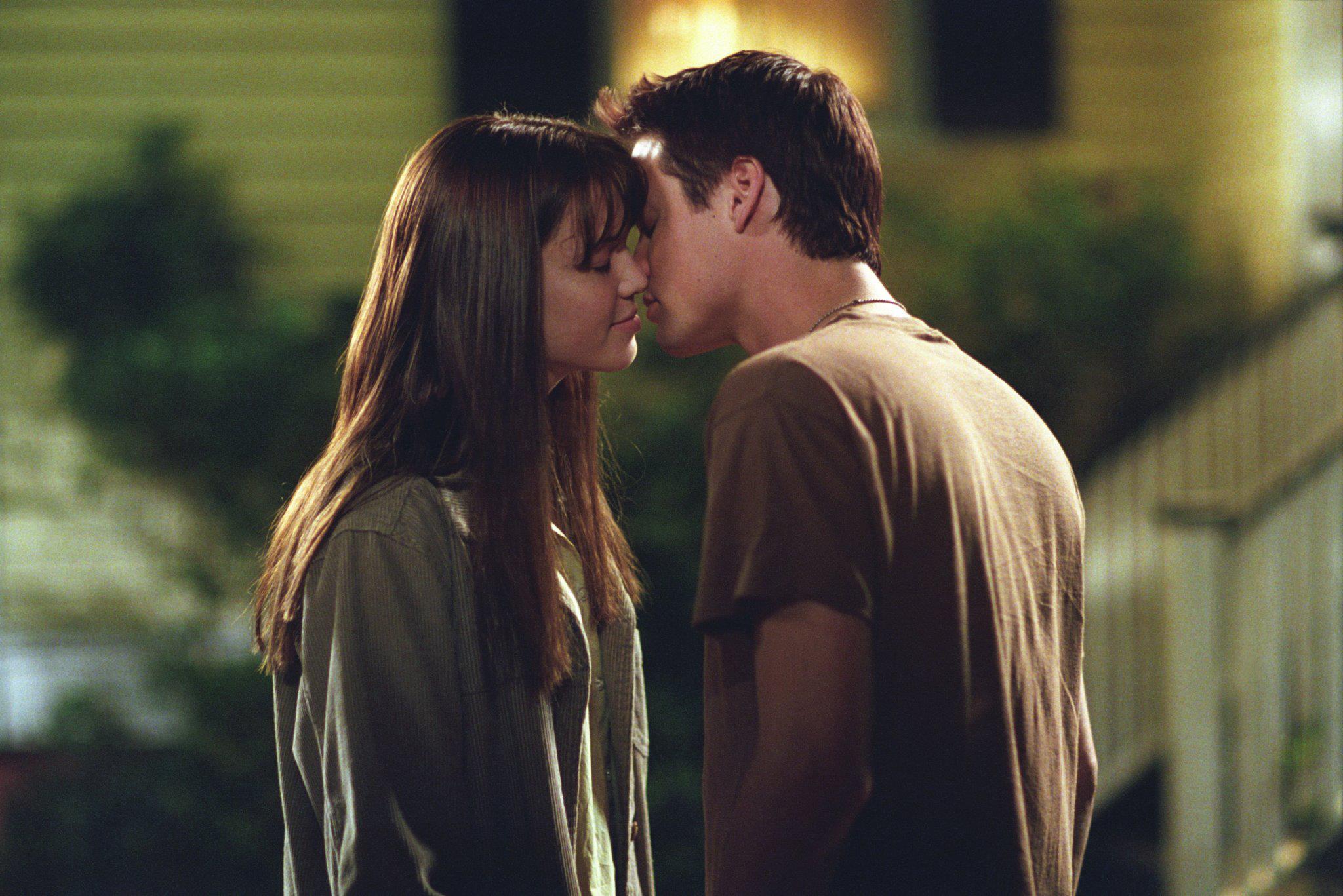 a walk to remember film review